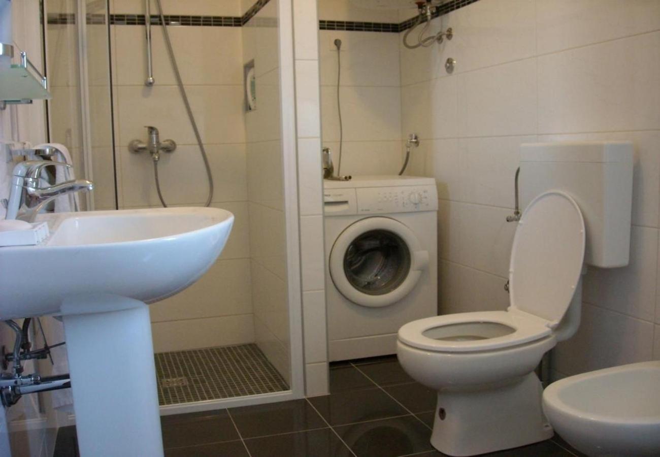 Three-Bedroom House photo 3