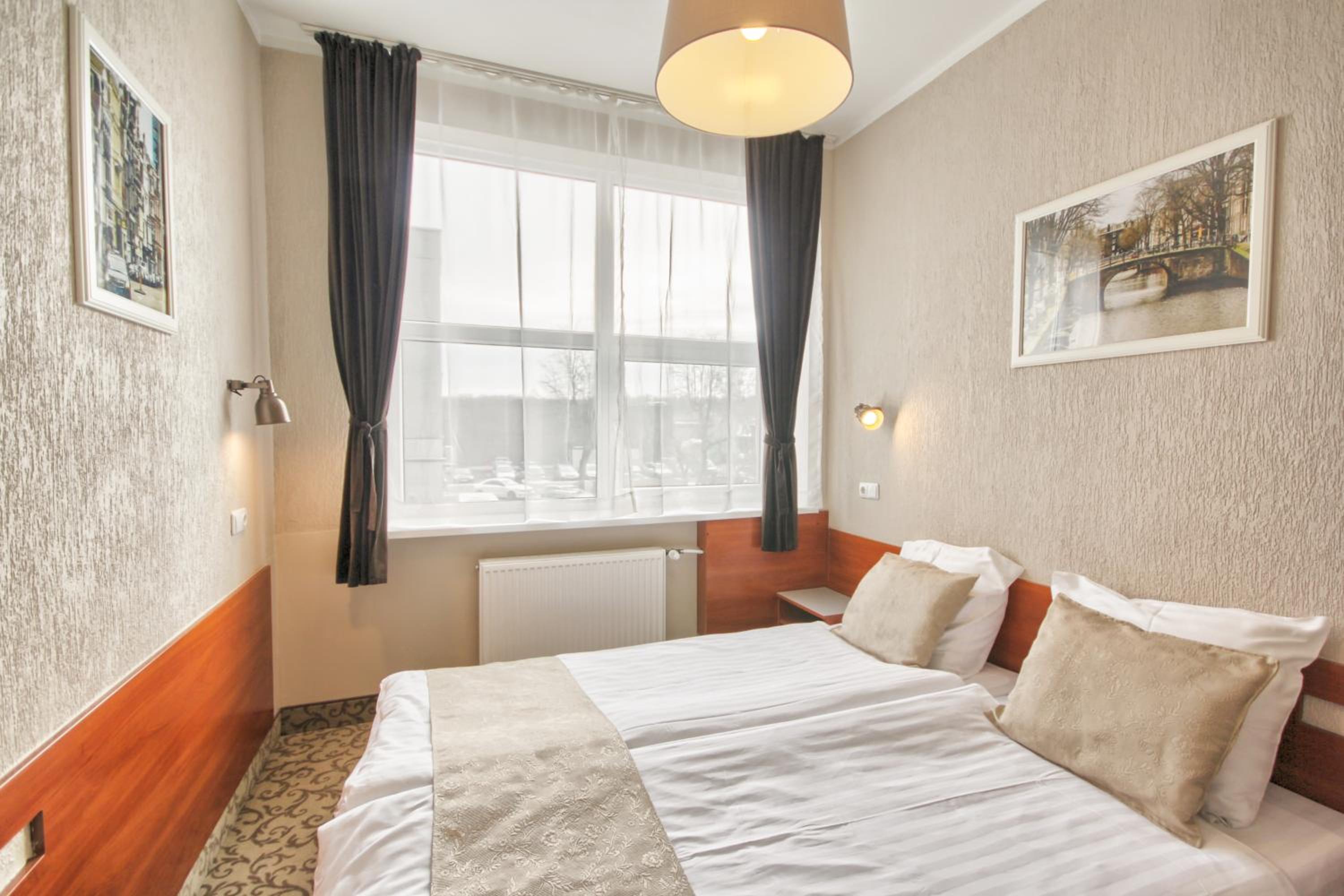Double or Twin Room photo 1