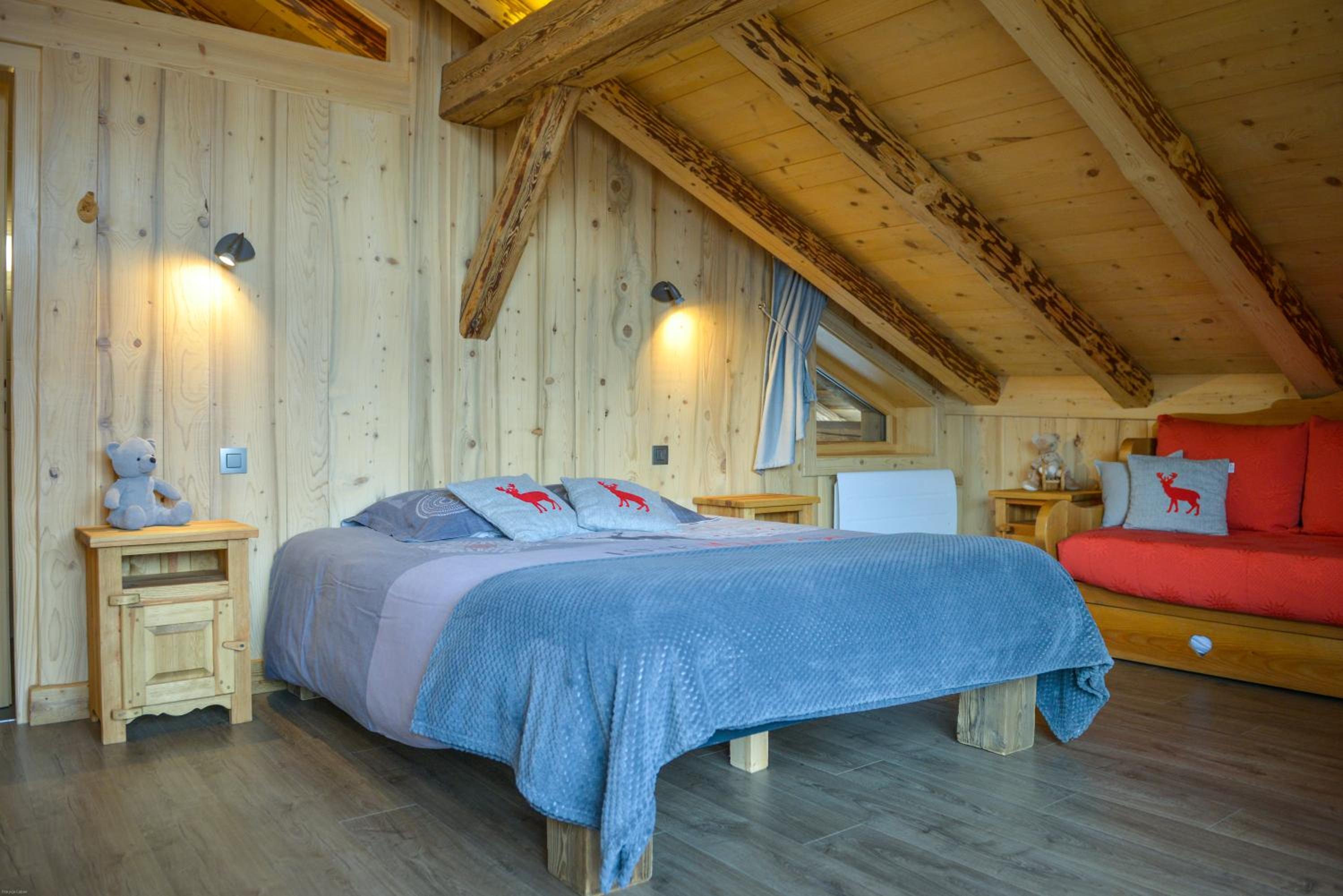 Double Room with Mountain View