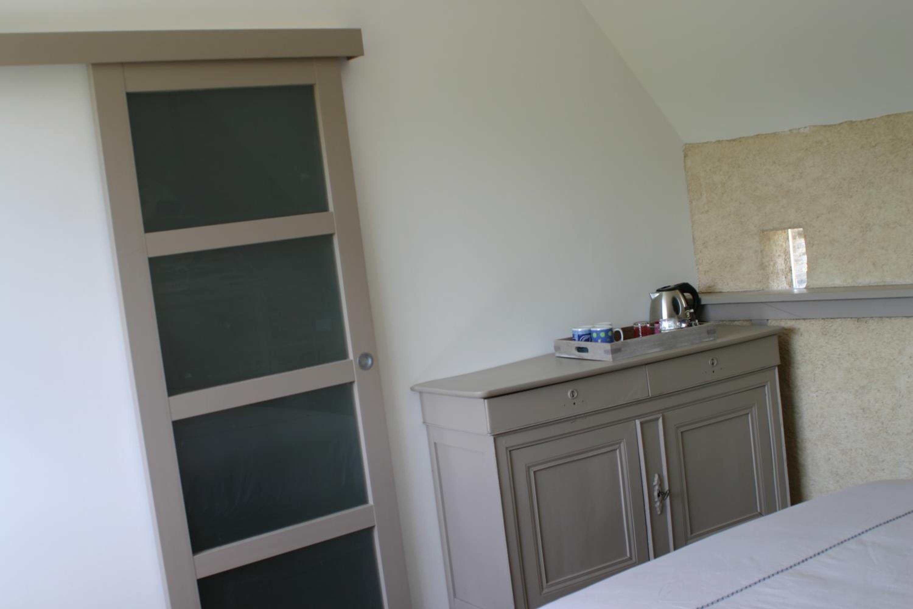 Double Room with Garden View - Photo 3