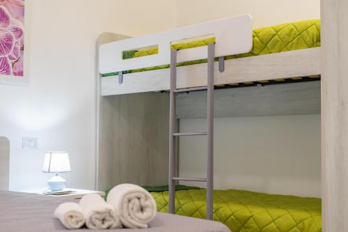 Quadruple Room with Terrace