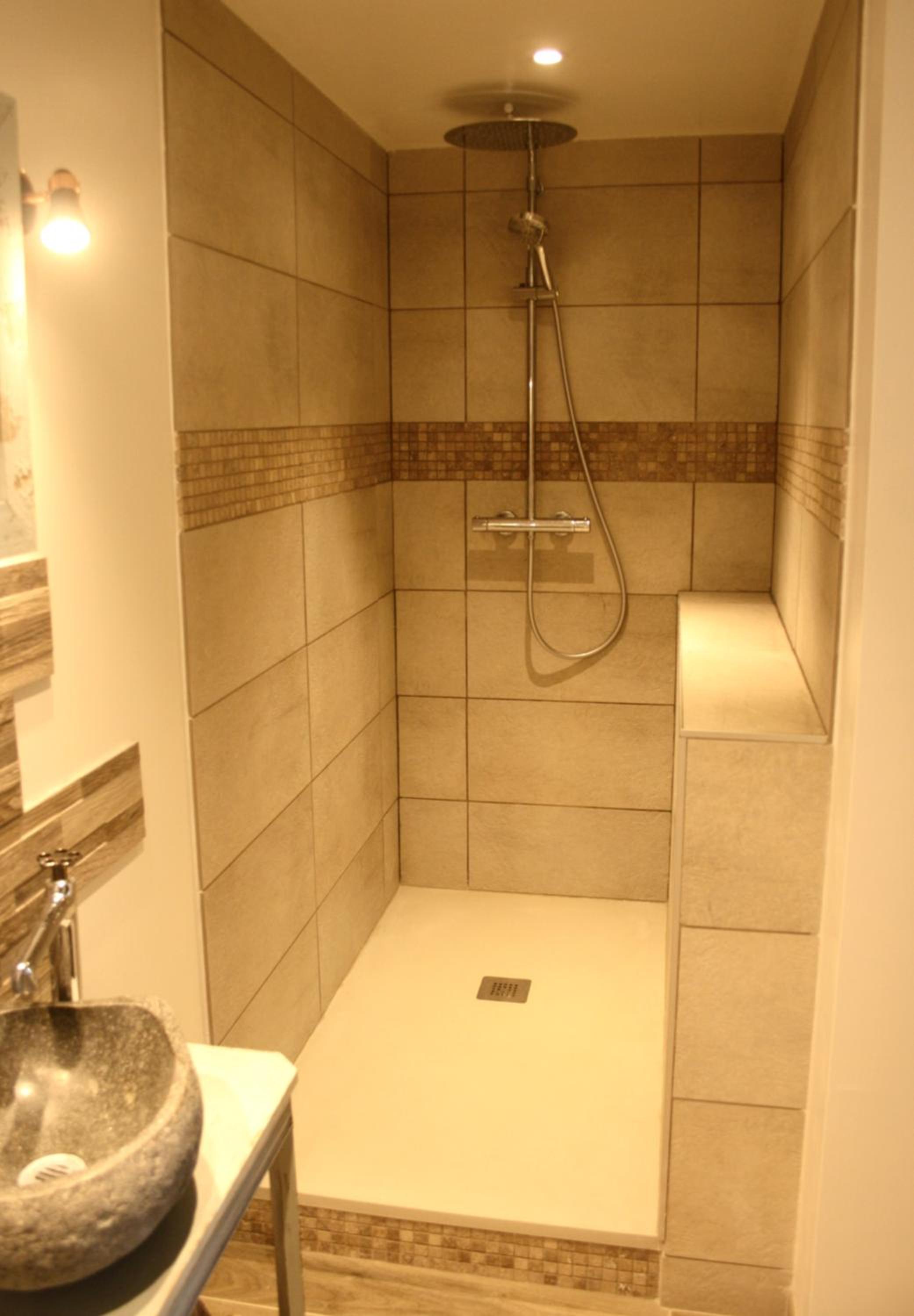 Double Room with Private Bathroom - Photo 3