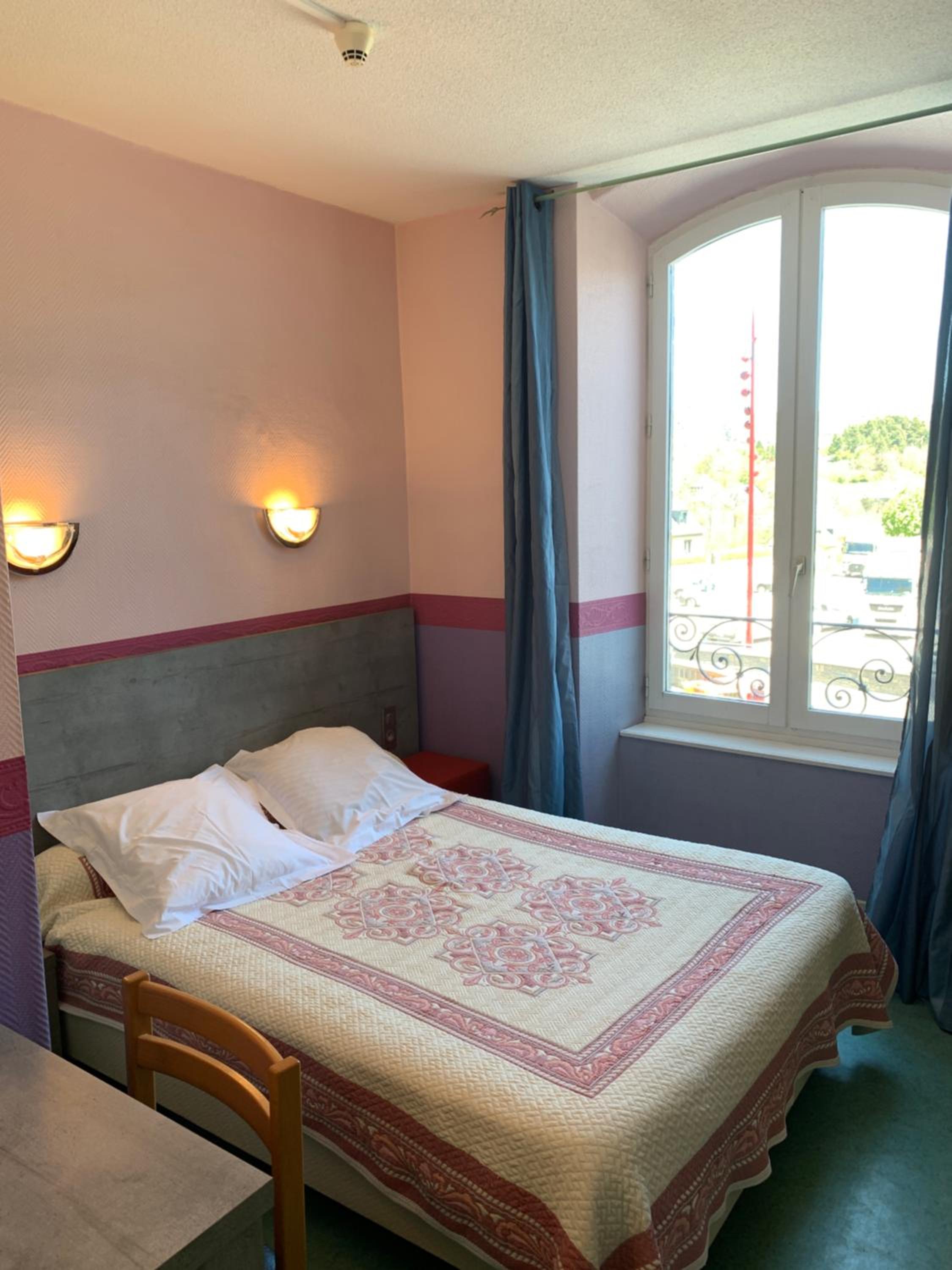Double Room - Photo 2