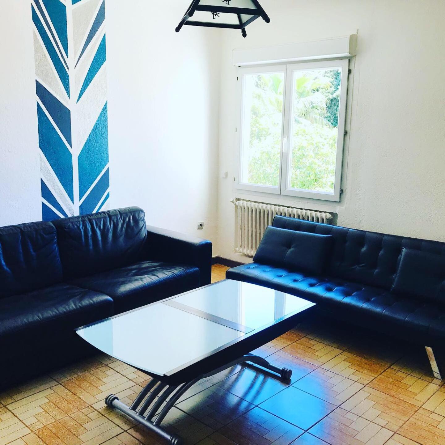 Apartment with Terrace - Photo 34