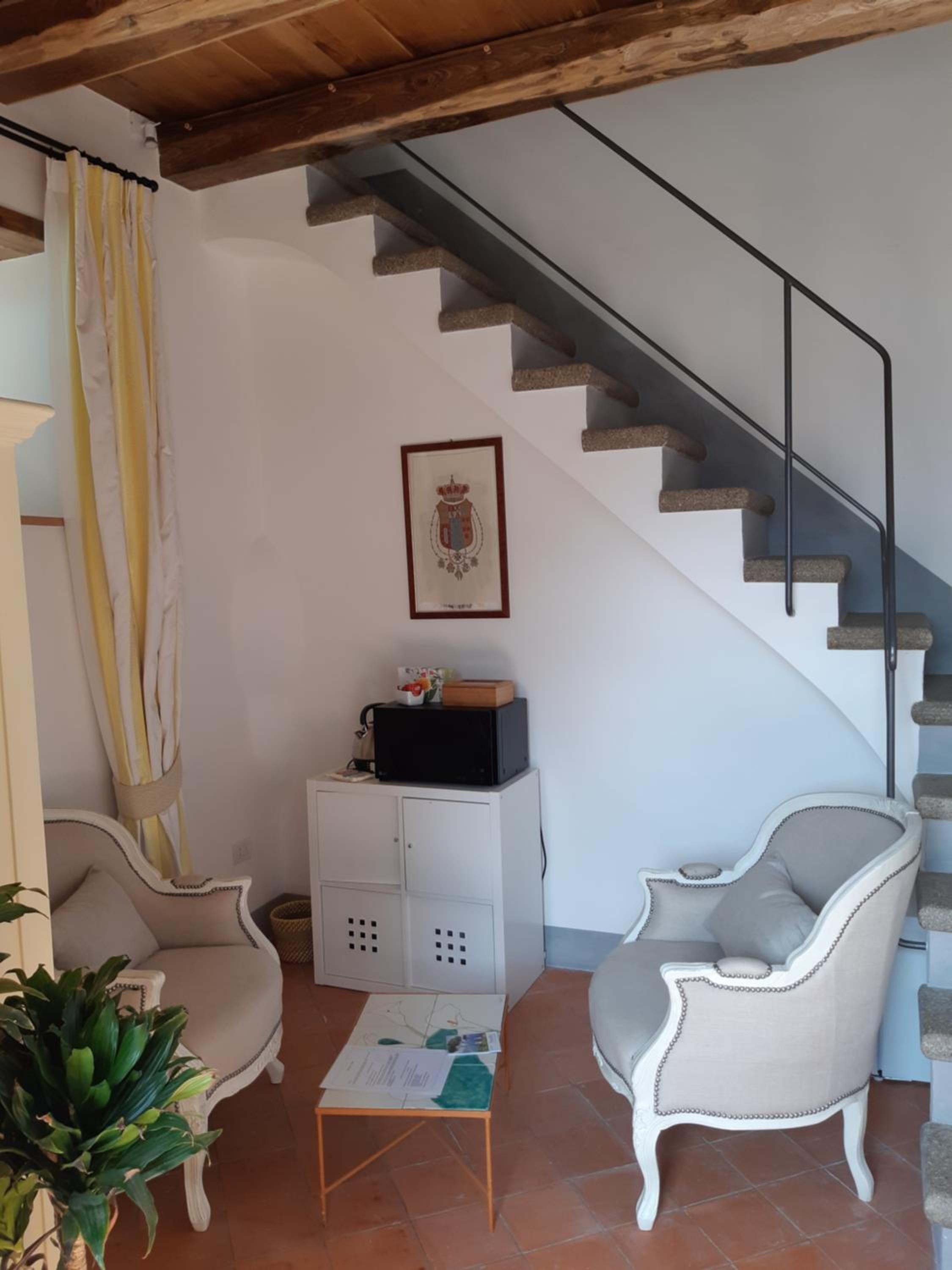 Maisonette with Private External Bathroom and Private Pool
