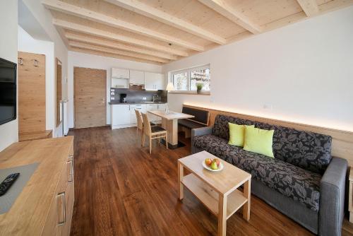 Superior One-Bedroom Apartment - Attic