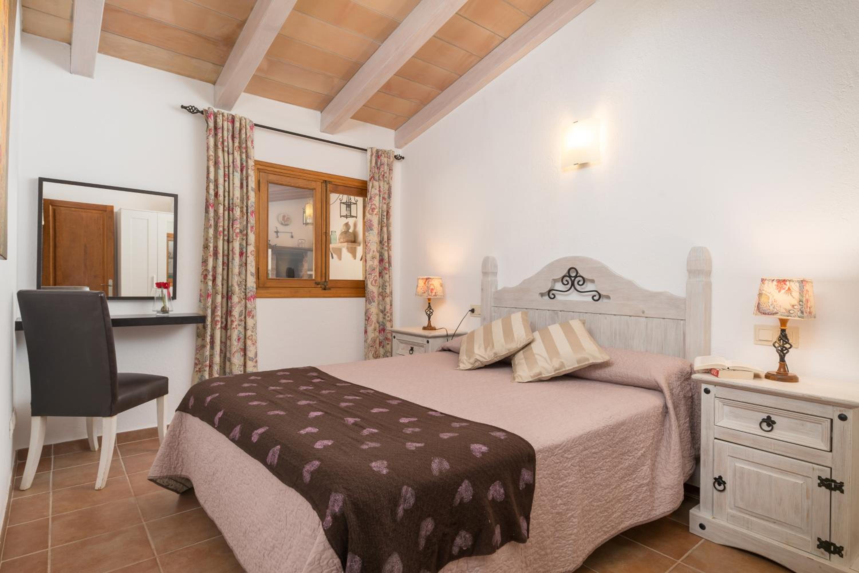 Three-Bedroom Villa photo 2
