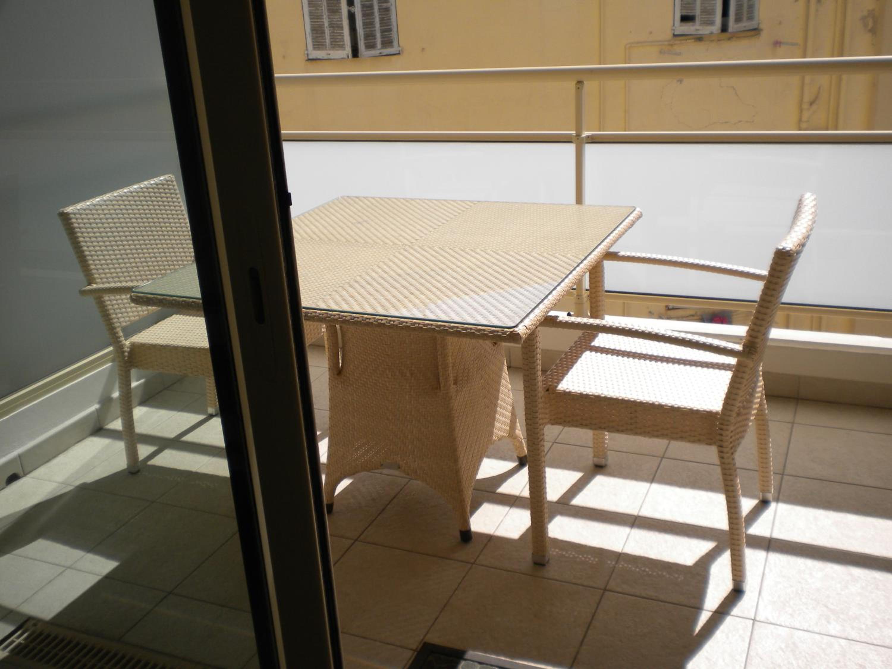 Apartment with Terrace