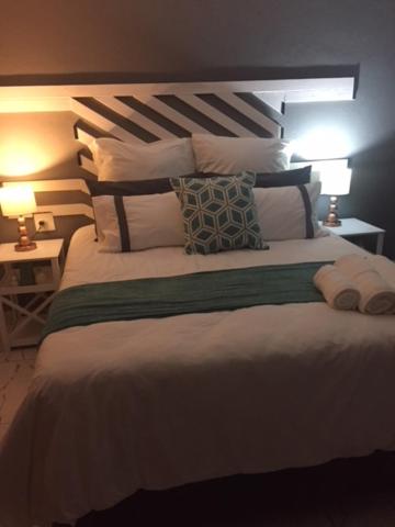Deluxe Queen Room photo 2