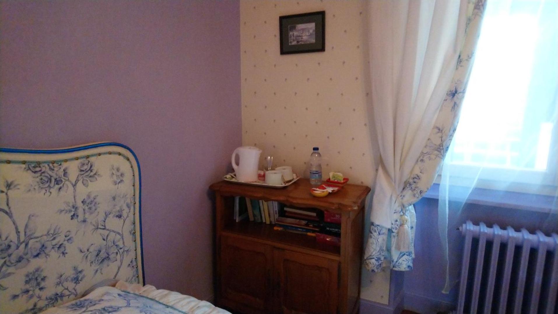 Double Room - Photo 5