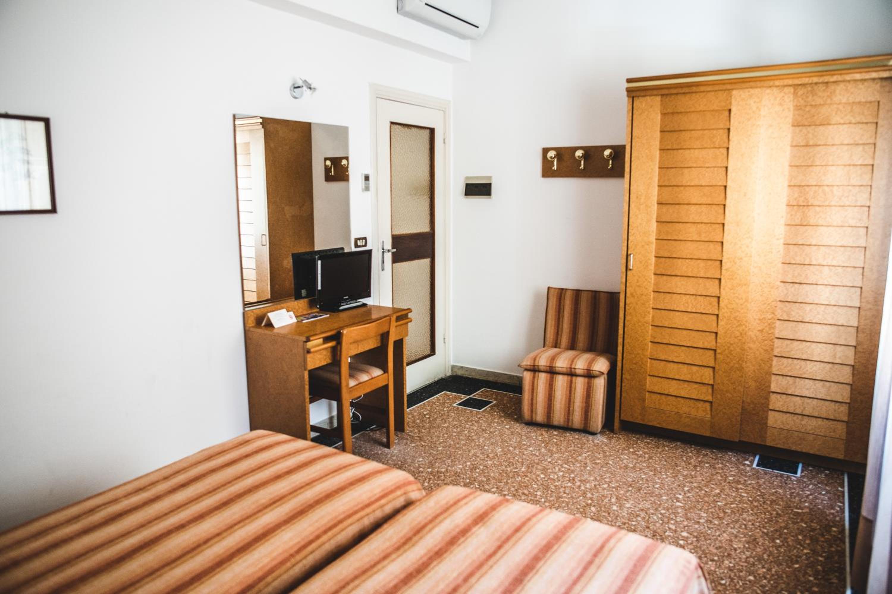 Quadruple Room photo 1