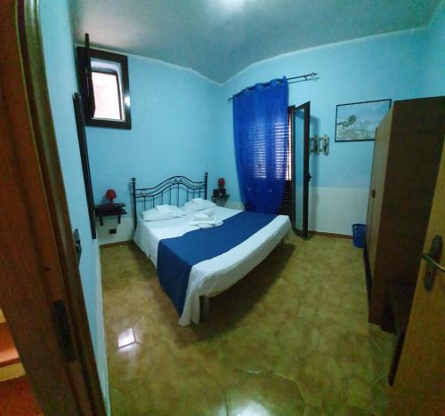 Double Room with Private External Bathroom photo 2