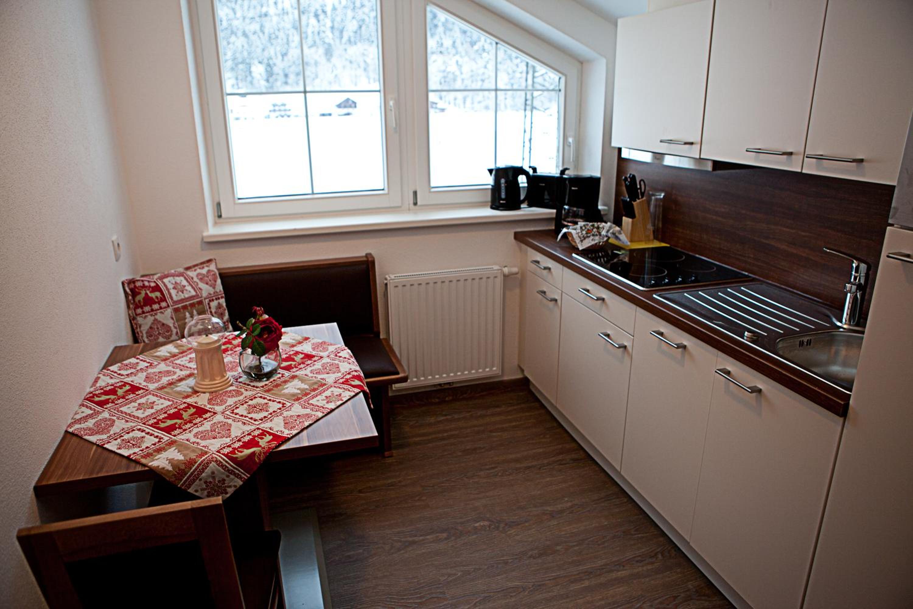 Standard One-Bedroom Apartment with Balcony photo 2
