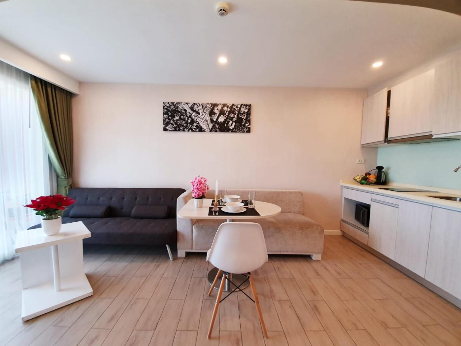 Apartment with Garden View photo 3