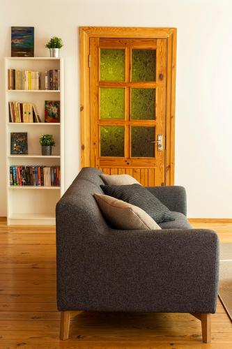 Two-Bedroom Apartment - Photo 2