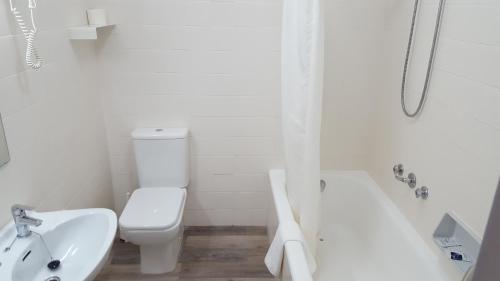 Twin Room with Parking