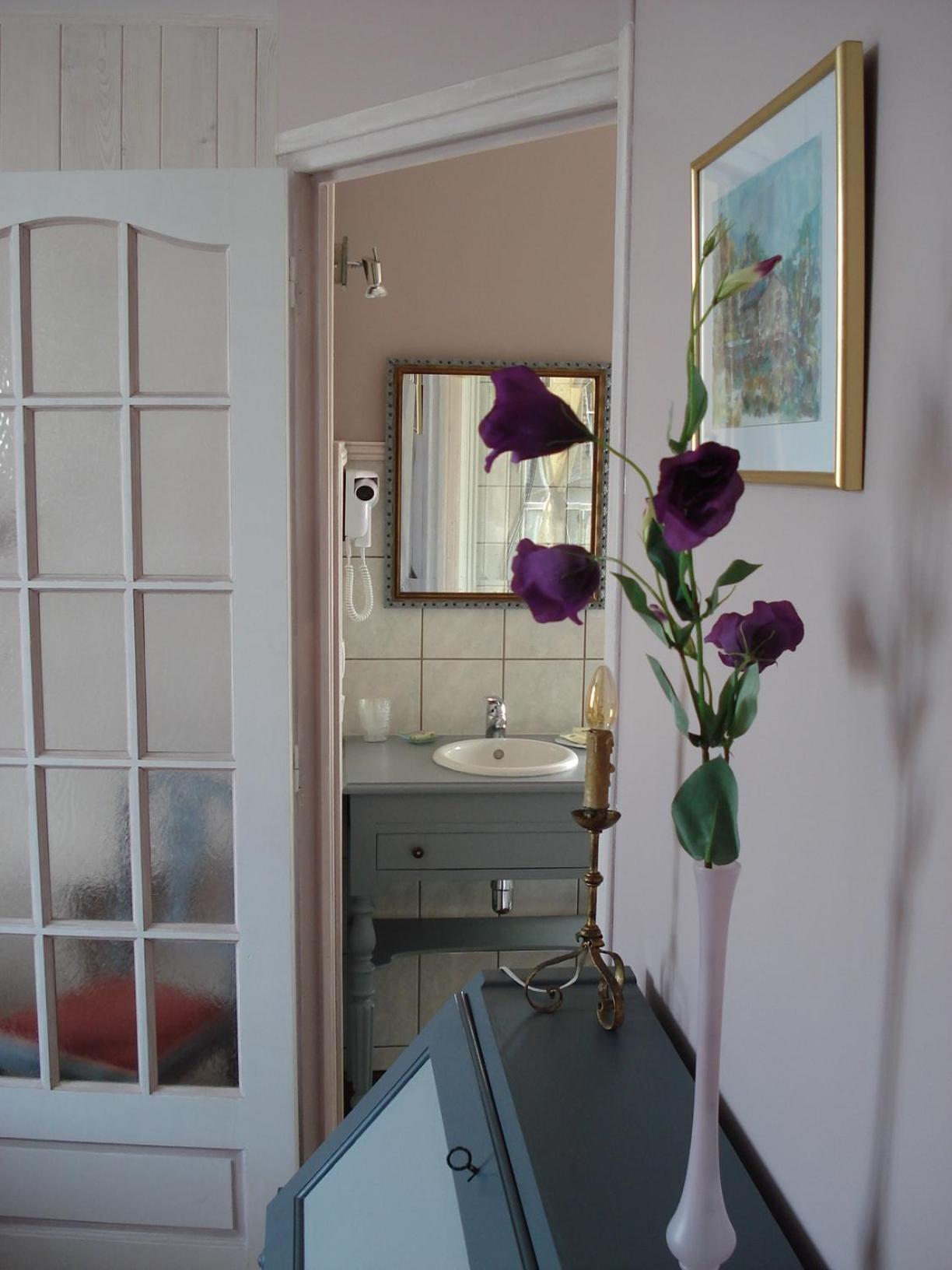 Triple Room with Shower photo 3