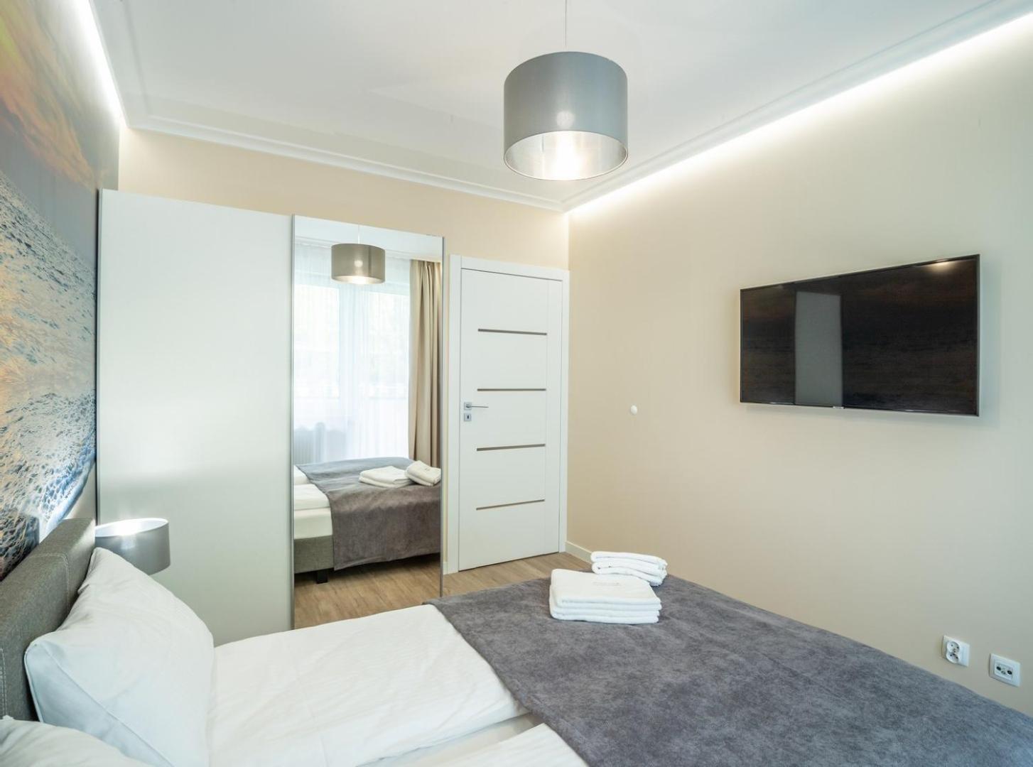 Apartment photo 2