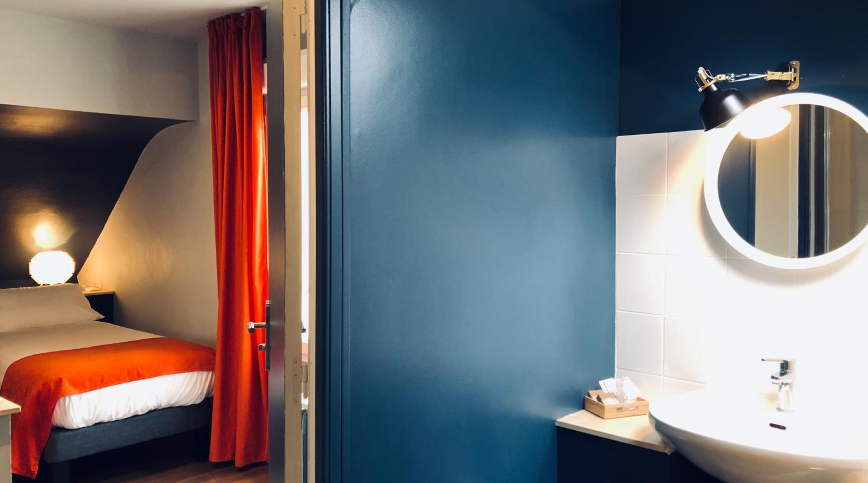 Double or Twin Room photo 2