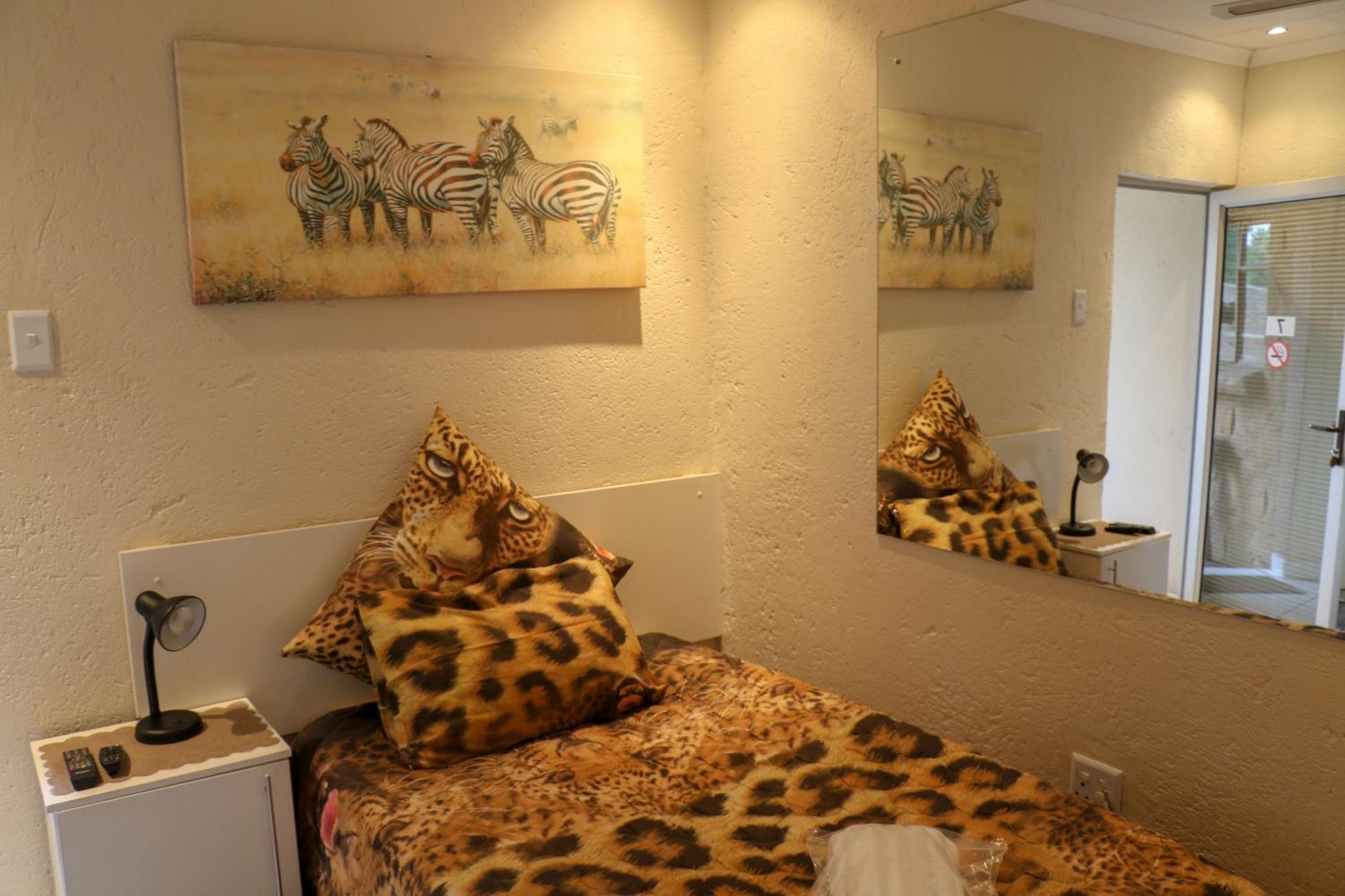 Standard Single Room with Shower