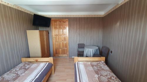 Standard Double Room with Shared Bathroom photo 1