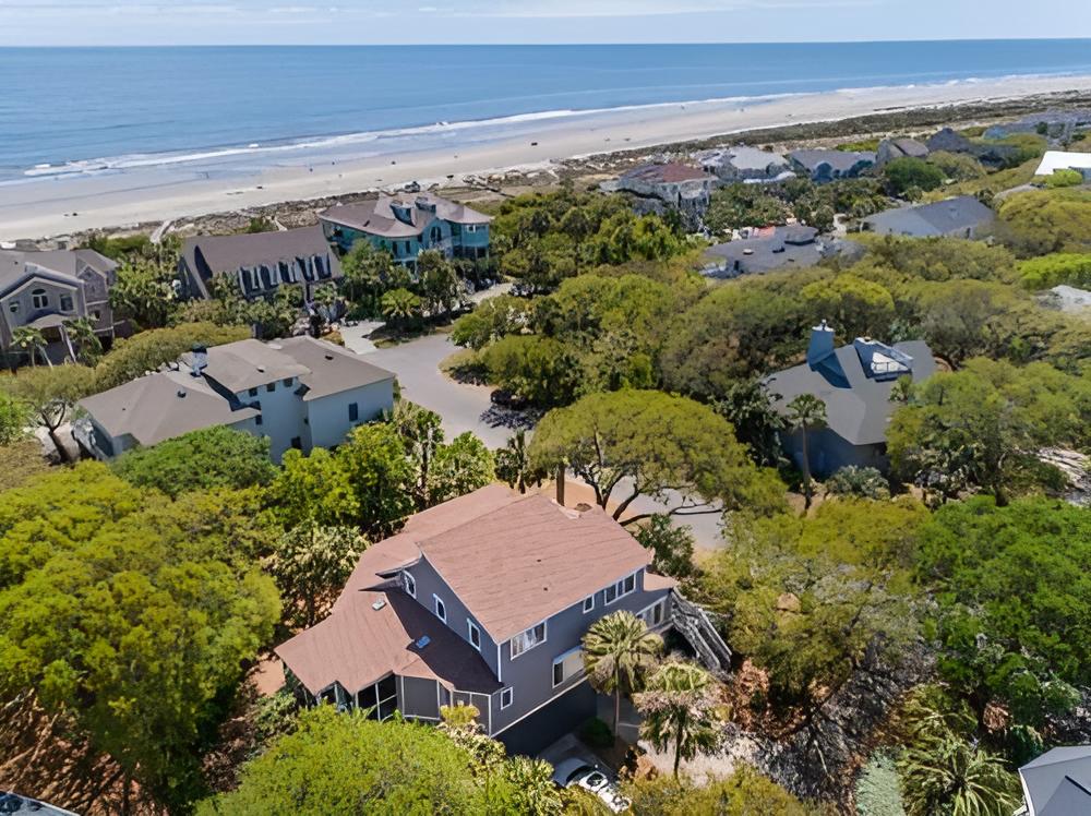 Three-Bedroom House with Resort View