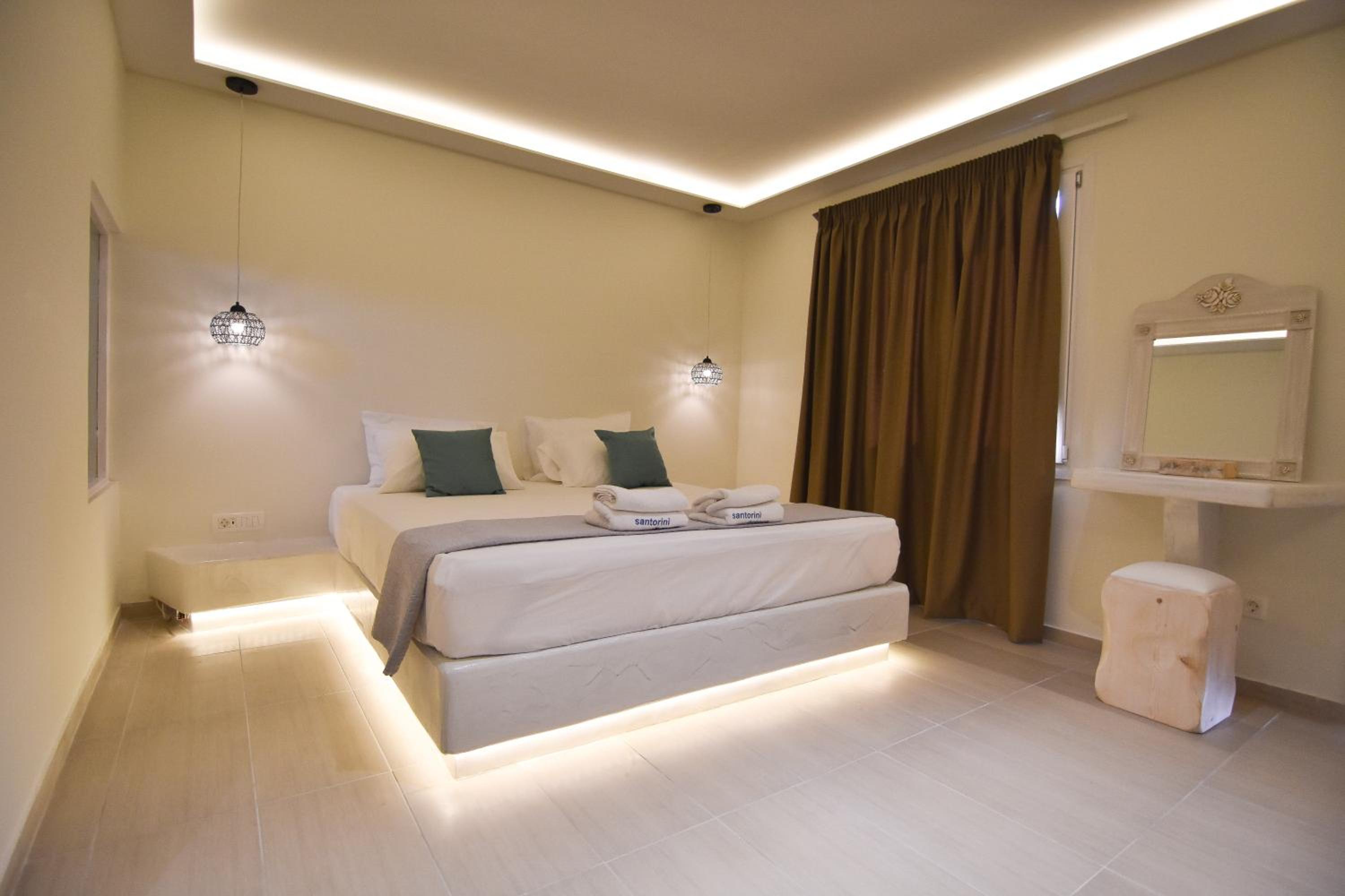 Junior Suite with Hot Tub (Adults only) - Photo 2