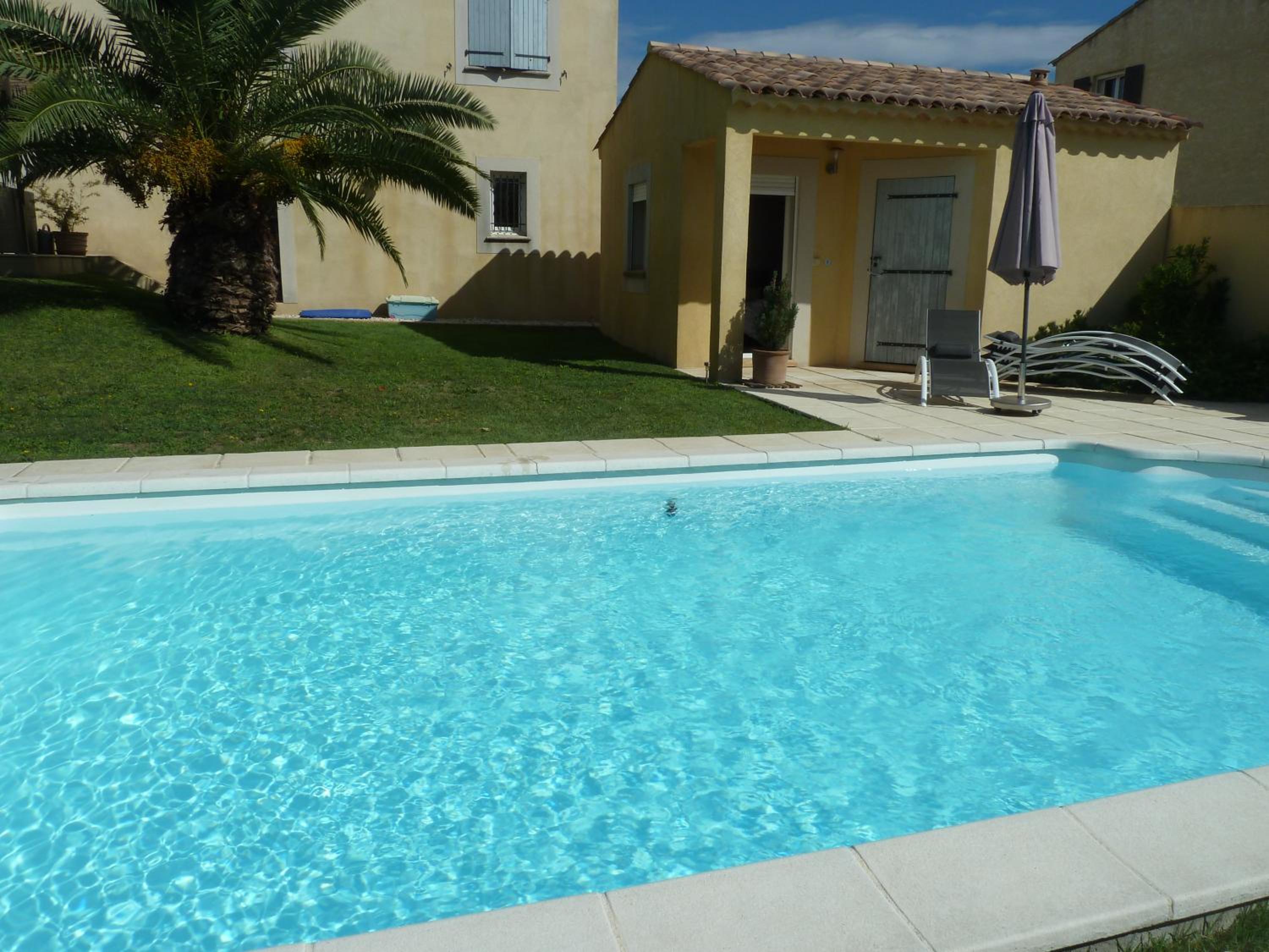 Double Room with Pool View photo 1