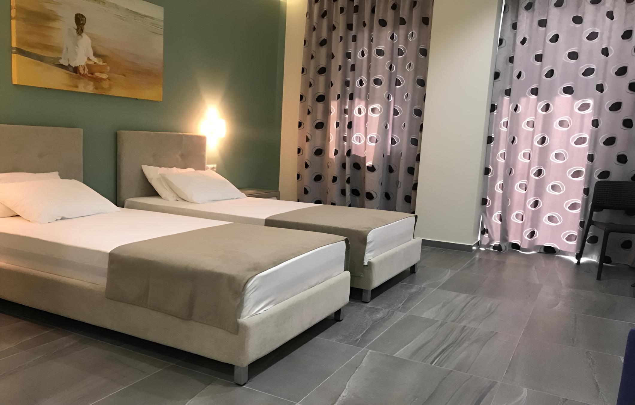 Double or Twin Room with Sea View