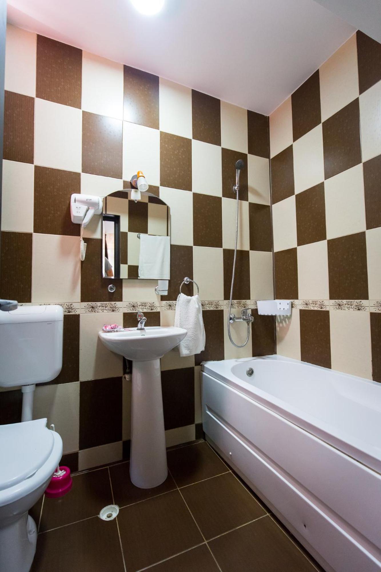 Triple Room with Balcony photo 2
