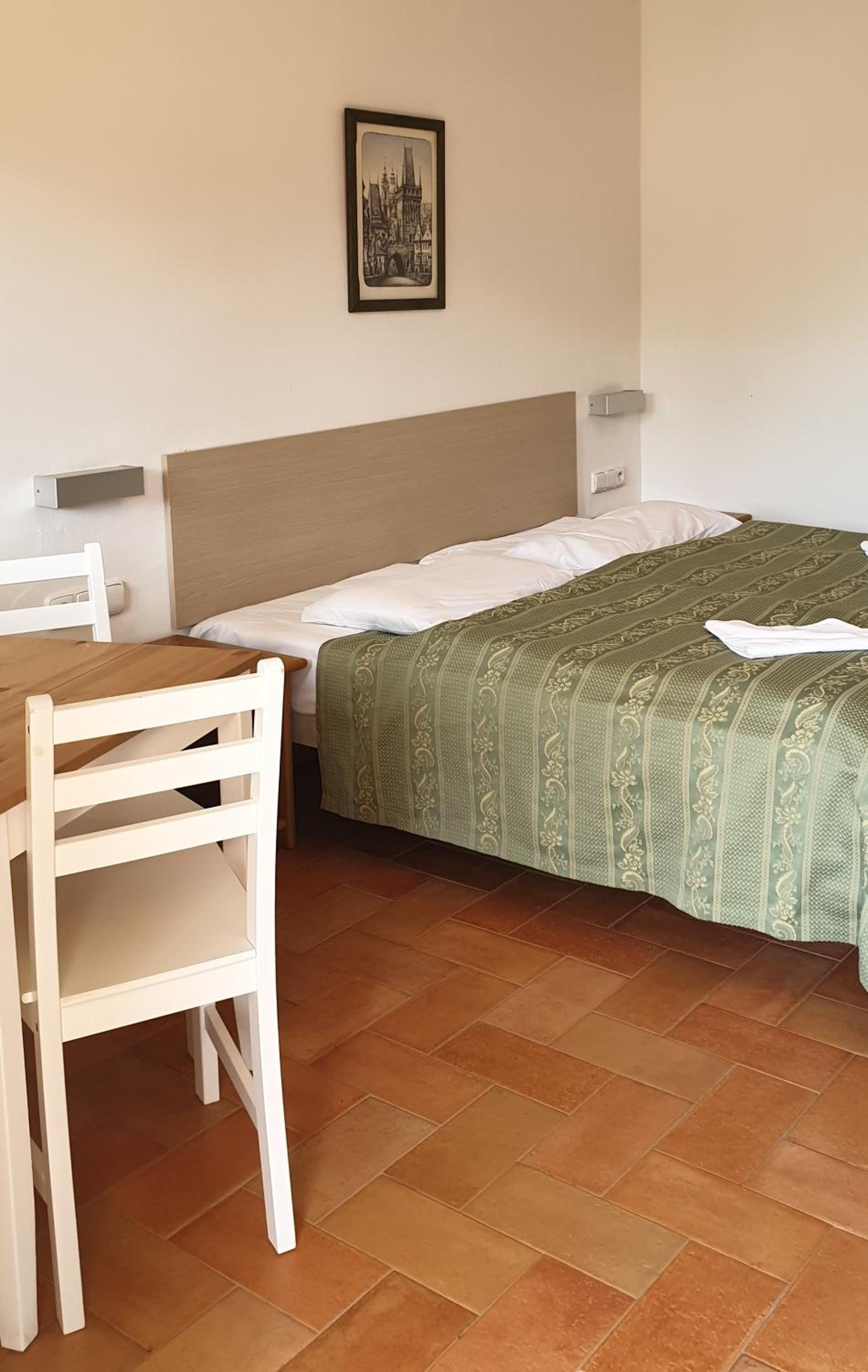 Bungalow with Kitchenette