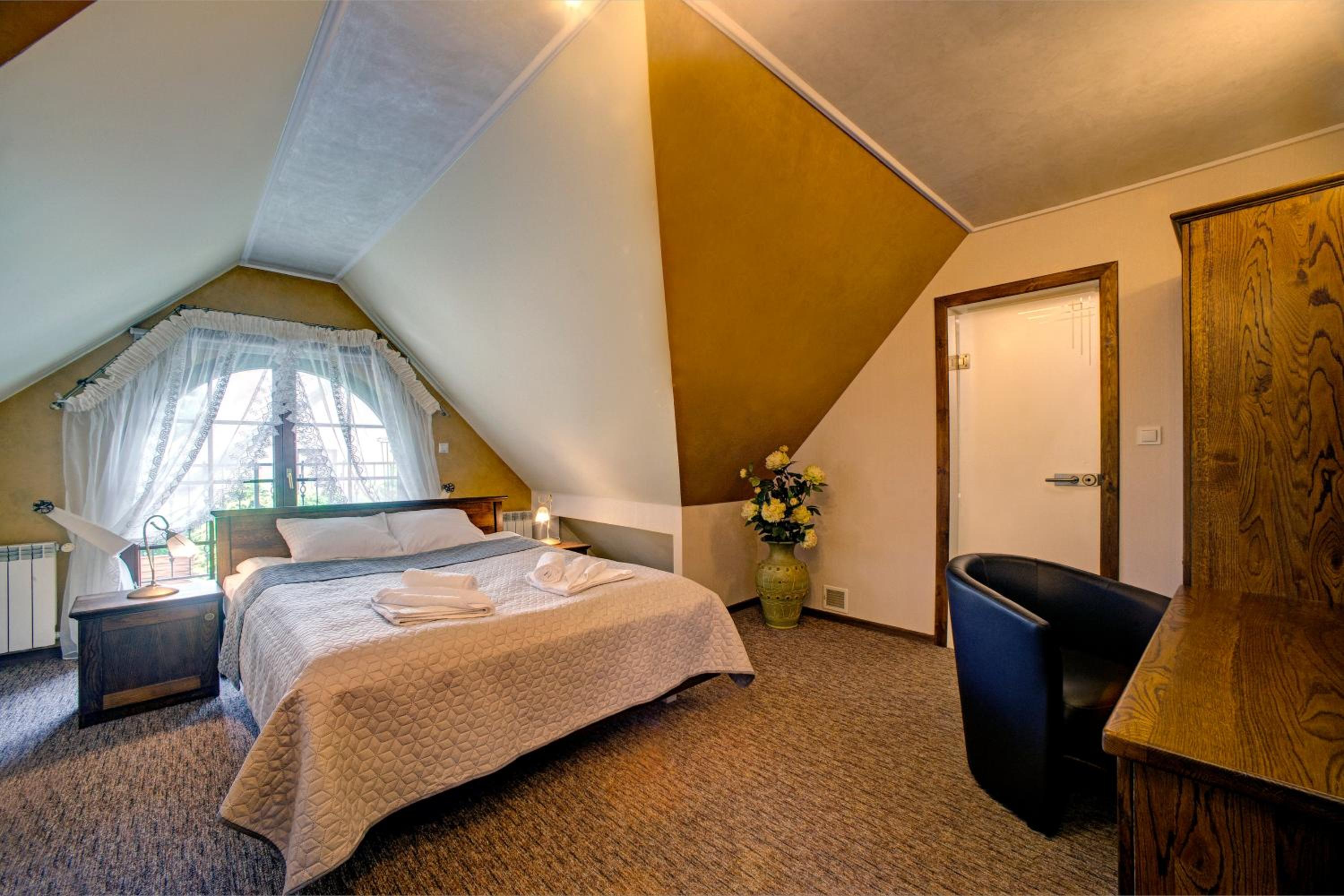 Deluxe Double Room with Balcony photo 1