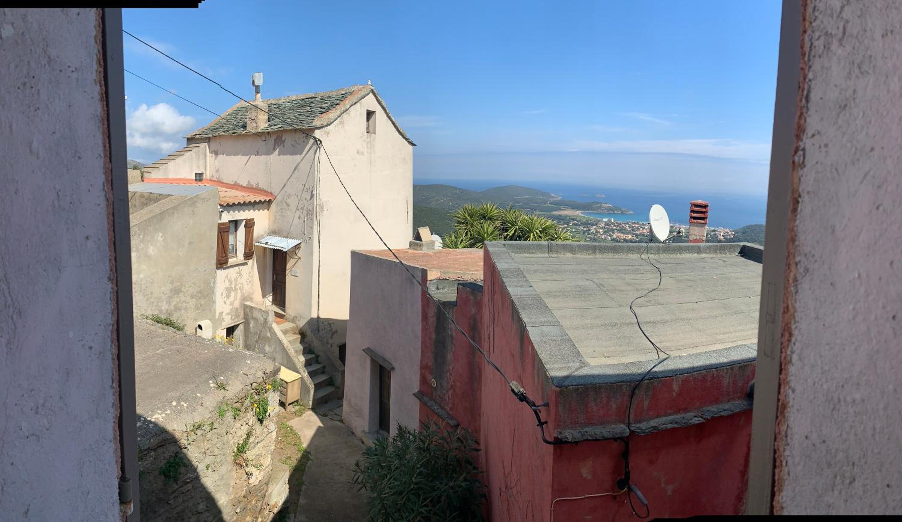 Apartment with Sea View - Photo 15
