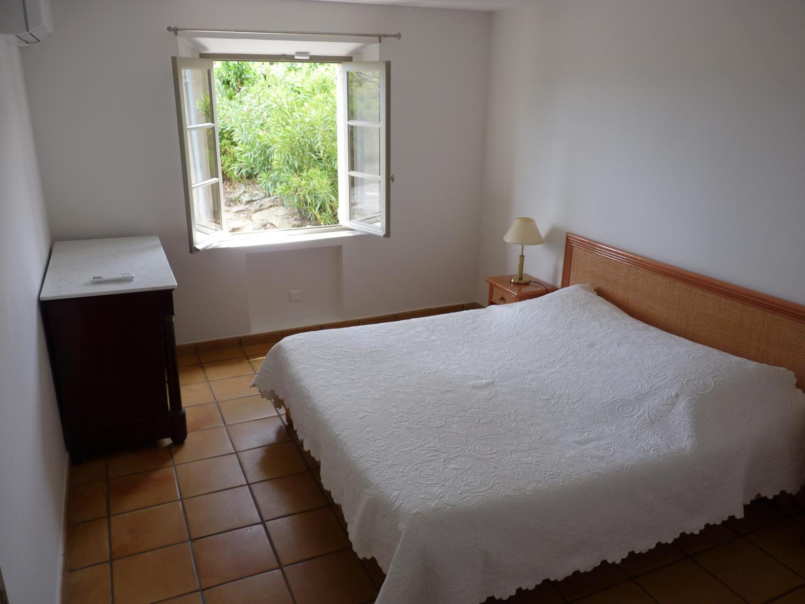 Two-Bedroom Apartment, photo 7