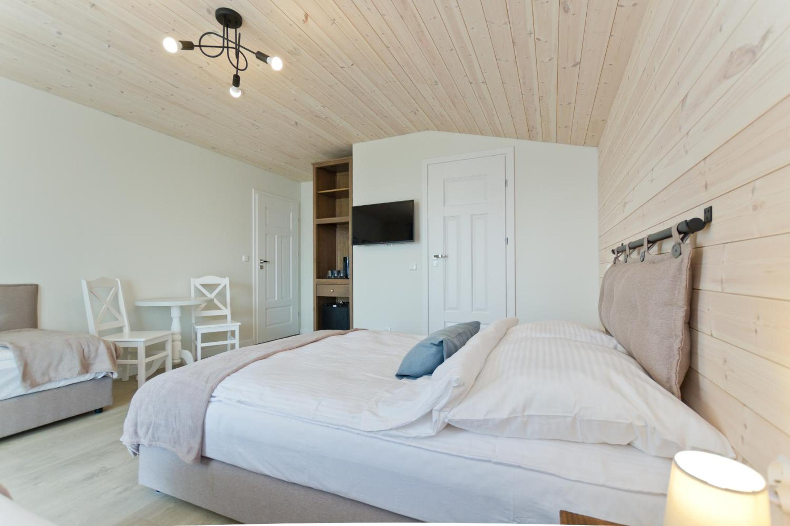Quadruple Room with Balcony photo 3
