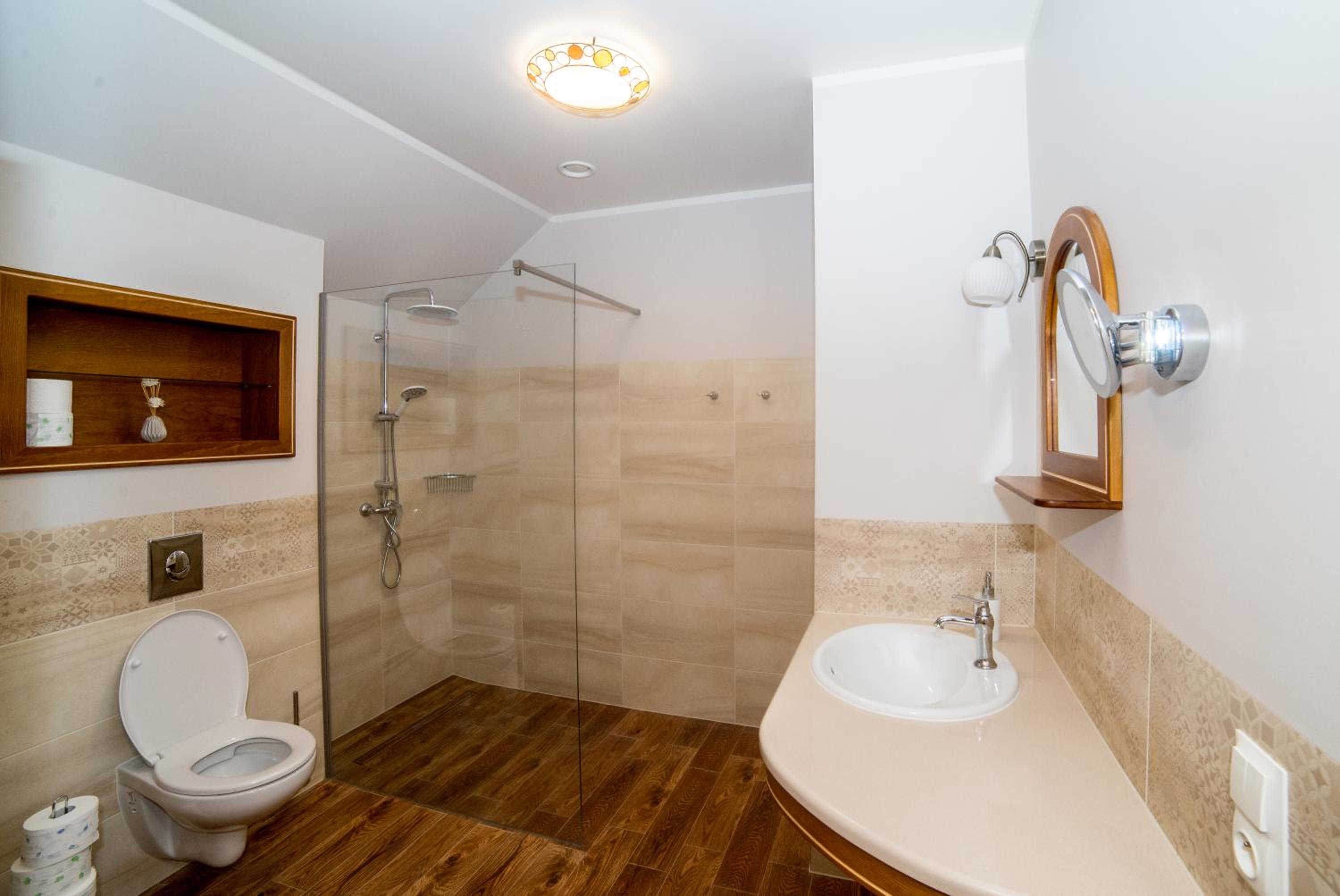 One-Bedroom Suite photo 3