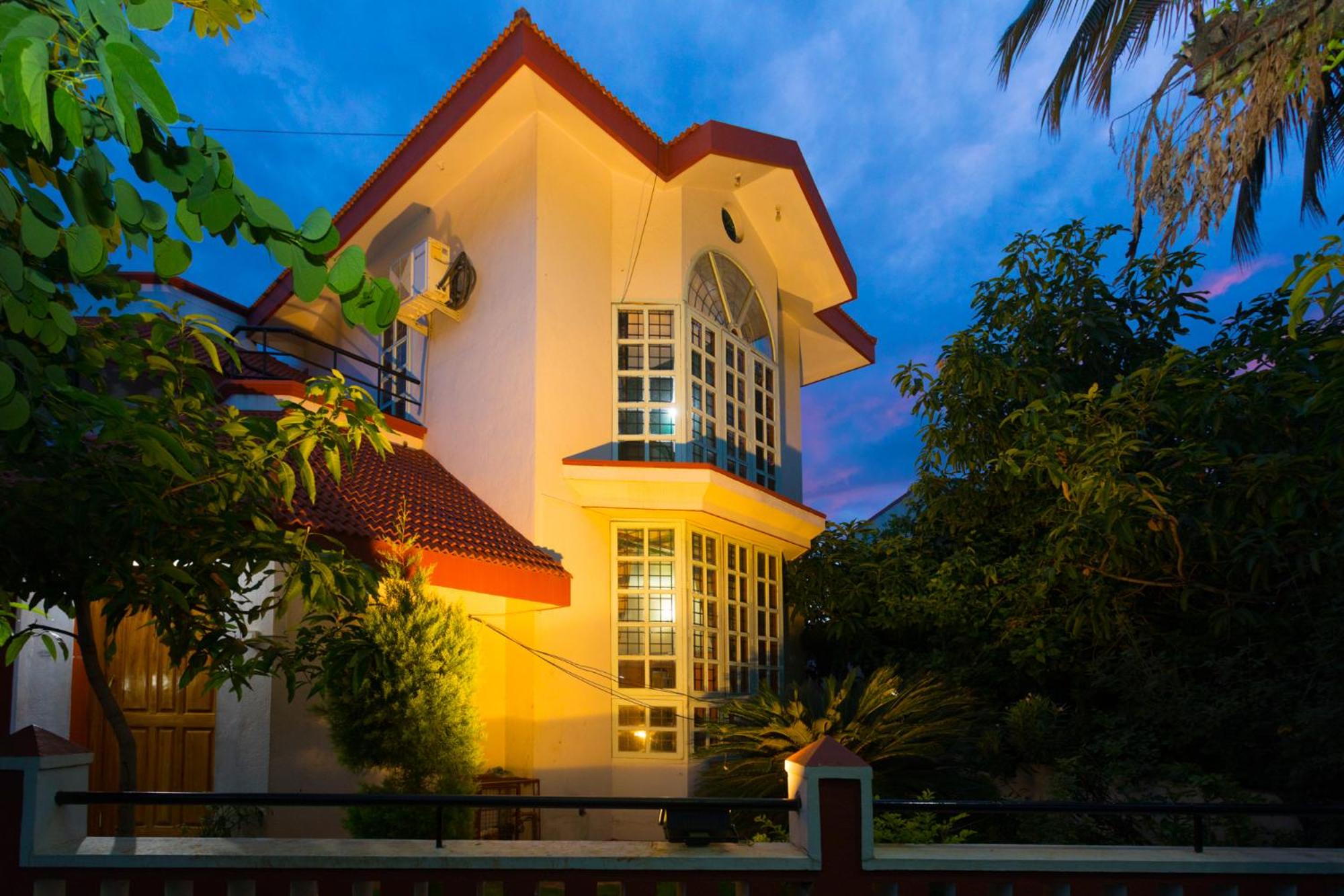 Three-Bedroom Villa photo 1