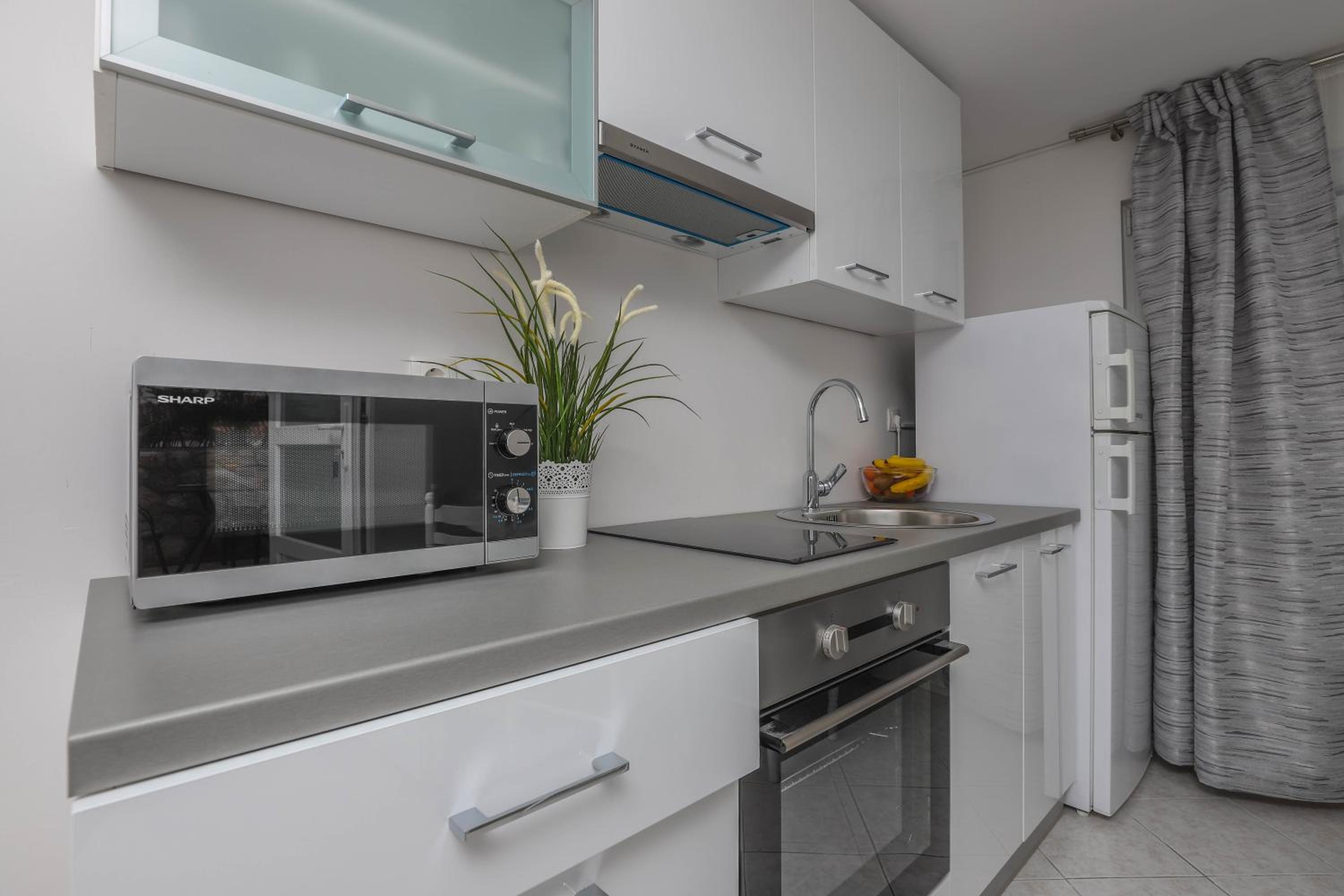 Apartment - Ground Floor photo 2