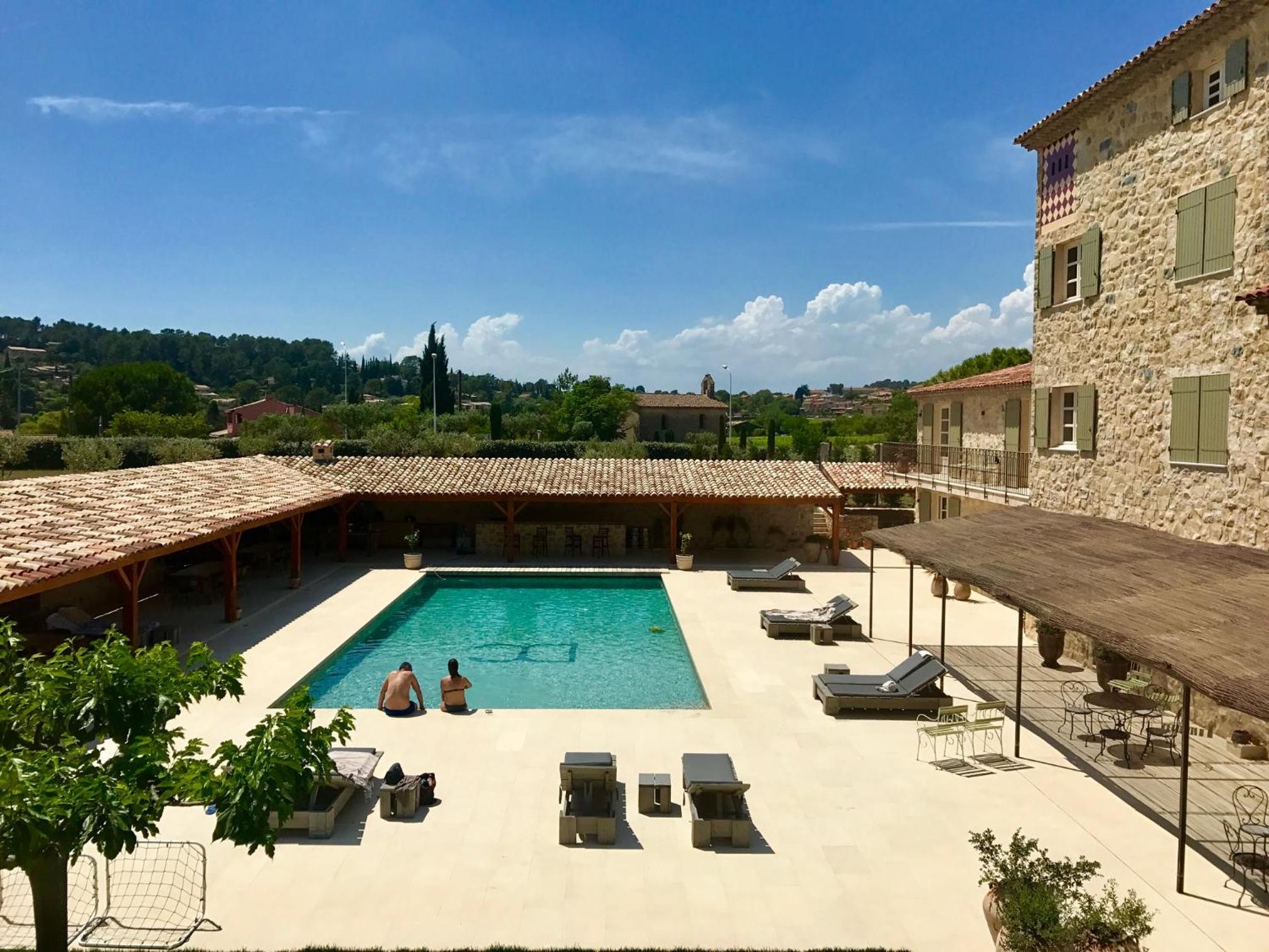 Double Room with Pool View - Photo 1