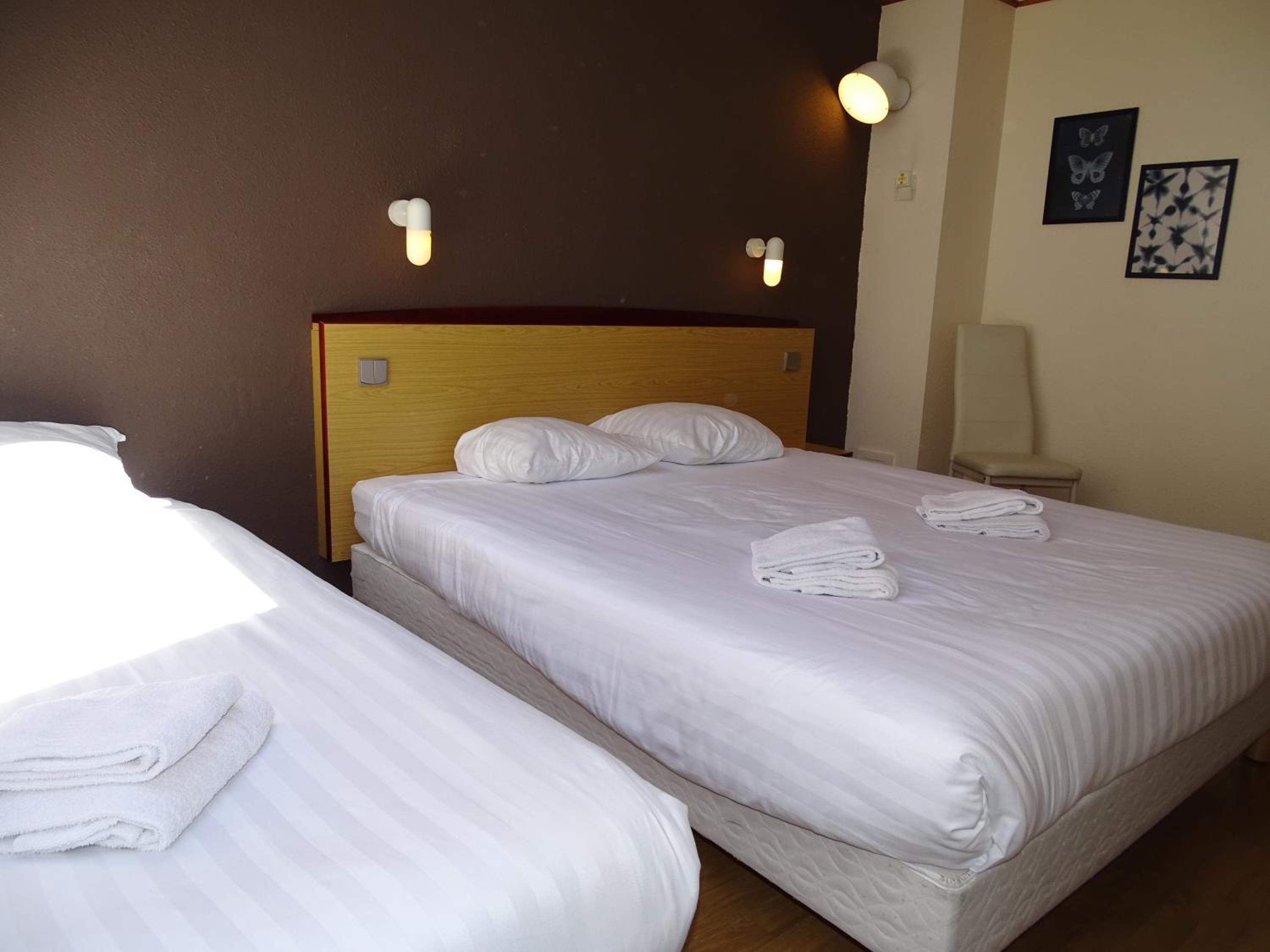 Basic Triple Room