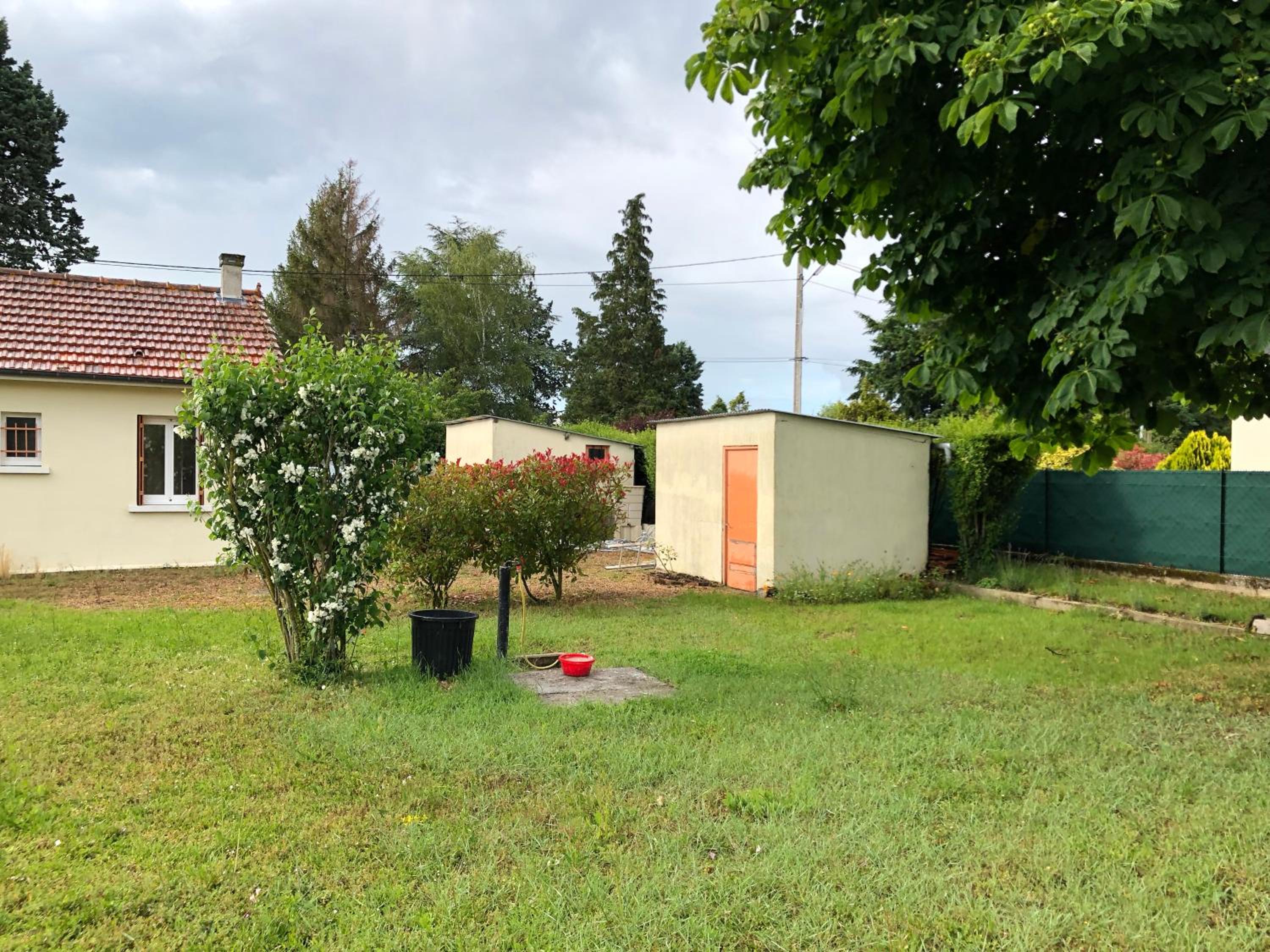 Two-Bedroom House photo 2