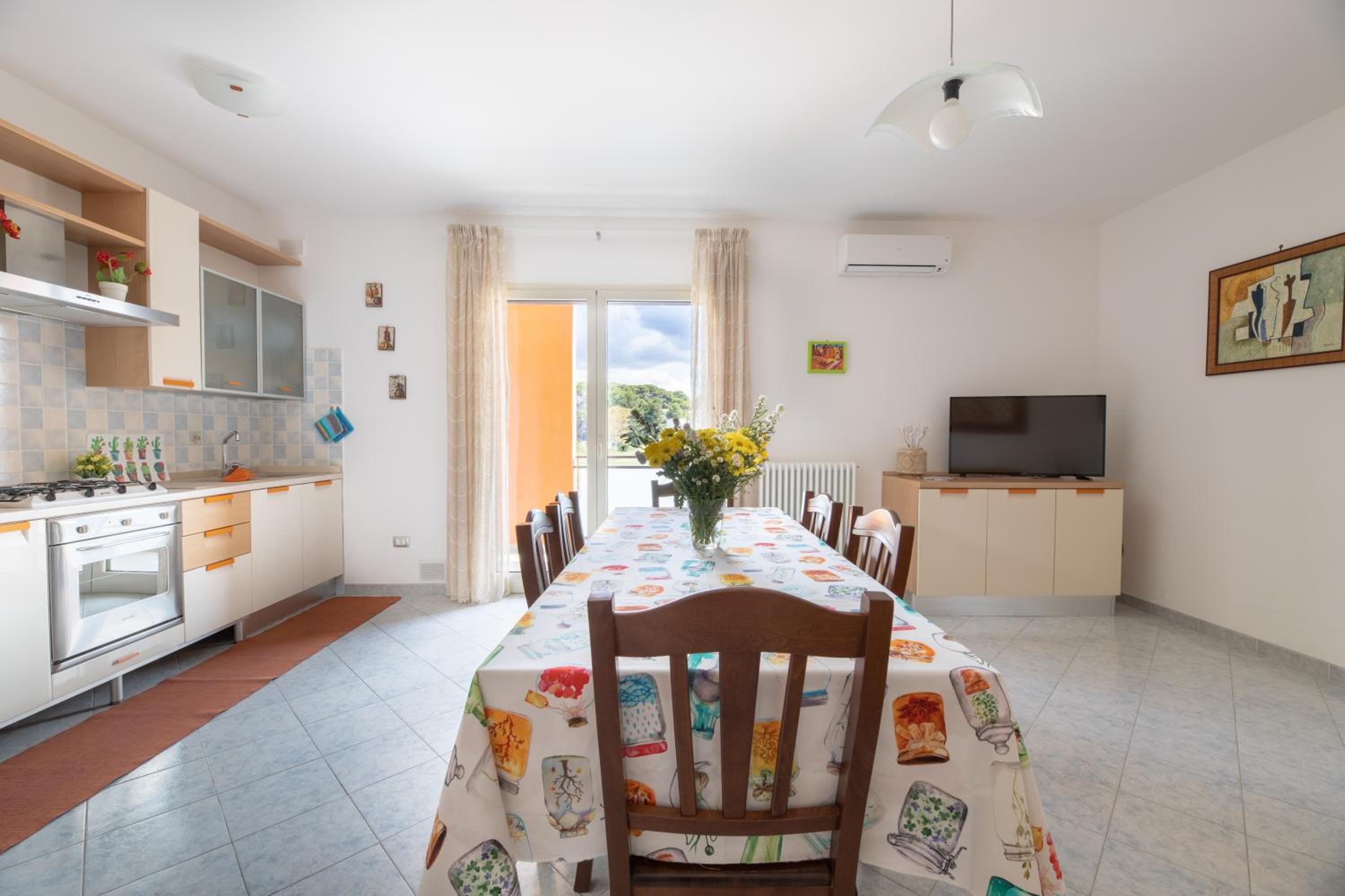 Two-Bedroom Apartment - Via Salvatore Quasimodo, n.8