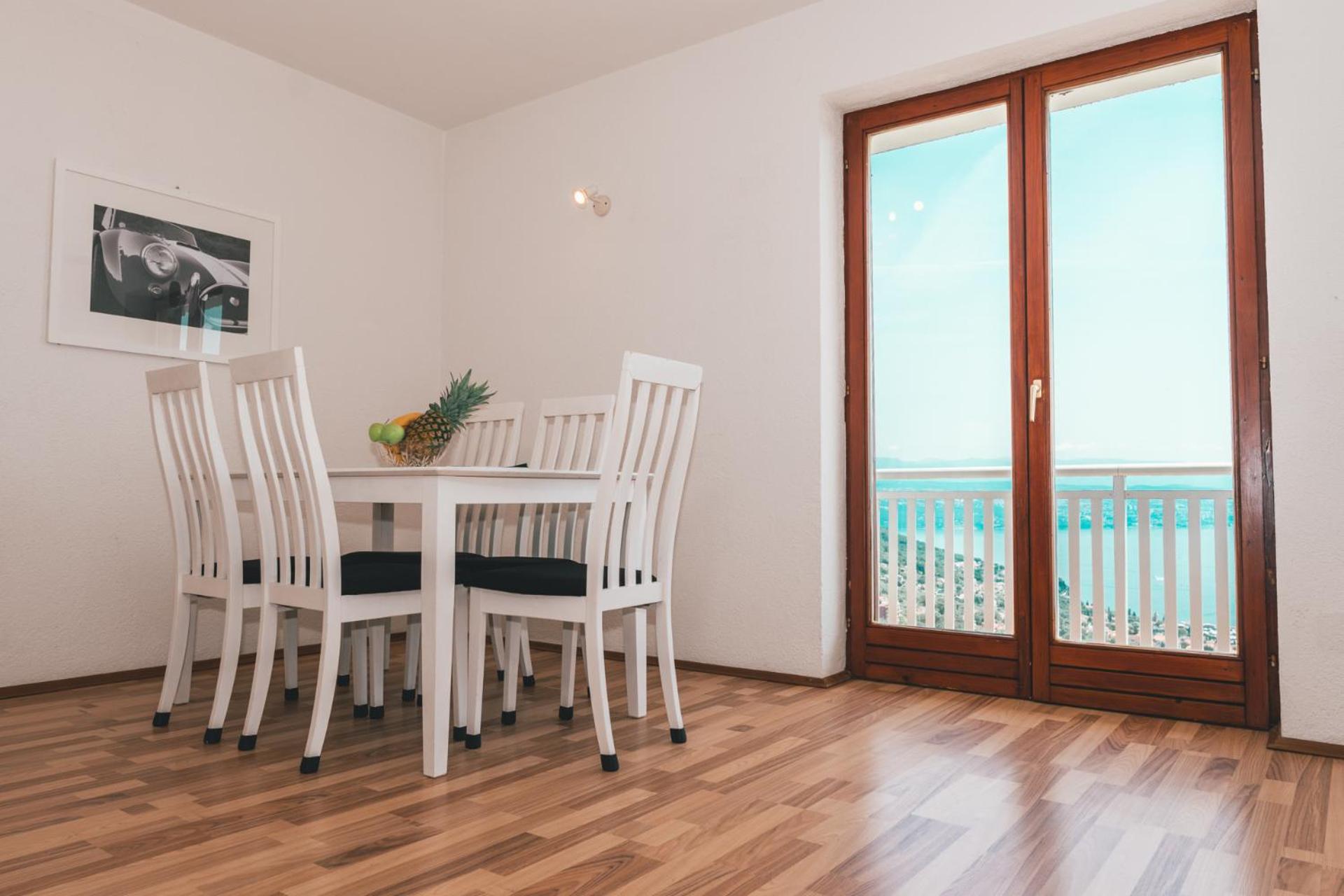 Apartment with Sea View photo 2