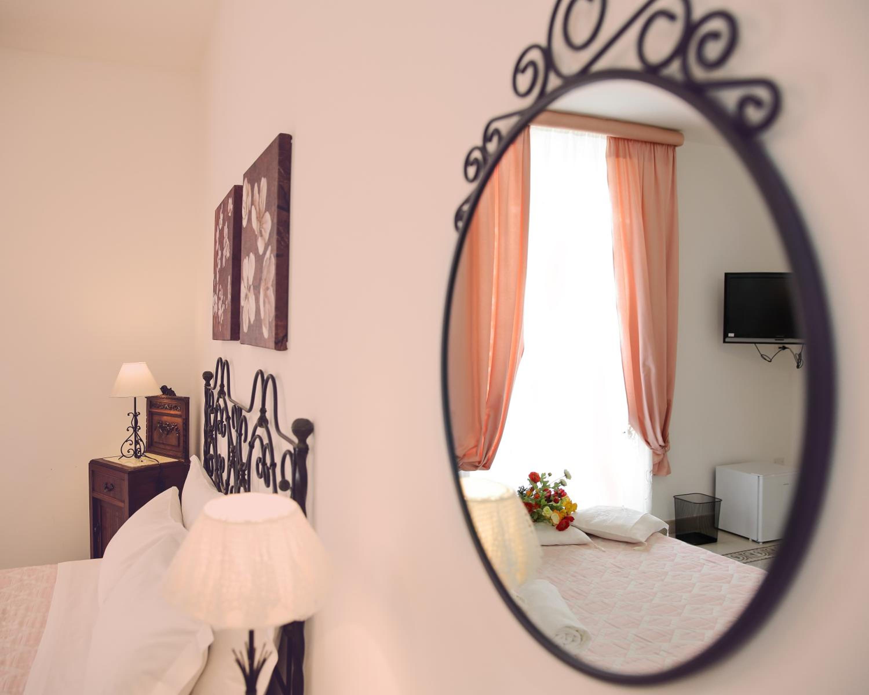 Quadruple Room with Balcony photo 1