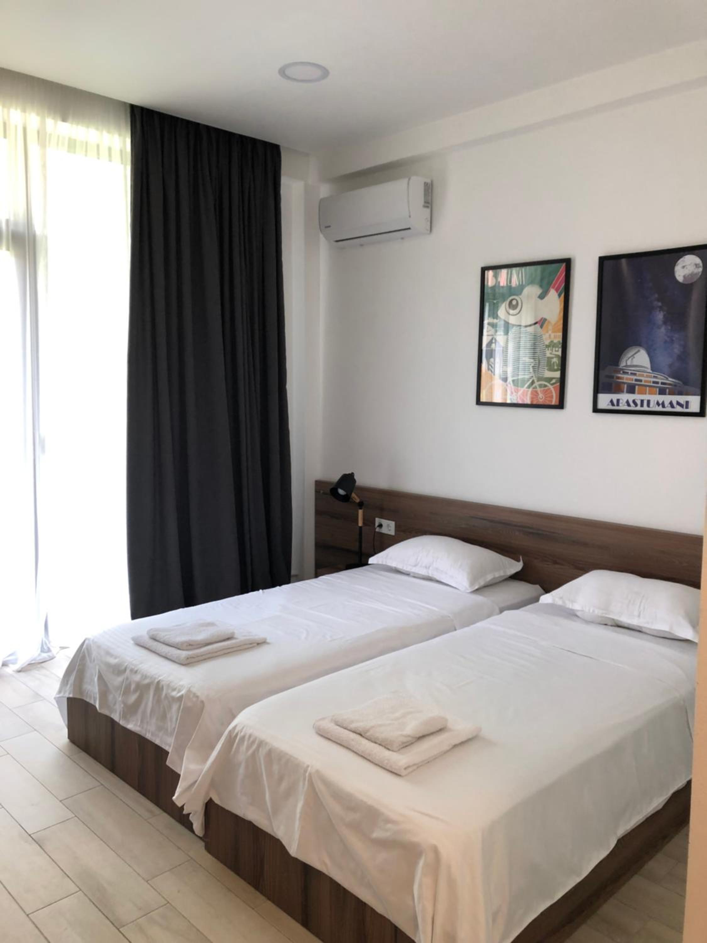Large Twin Room