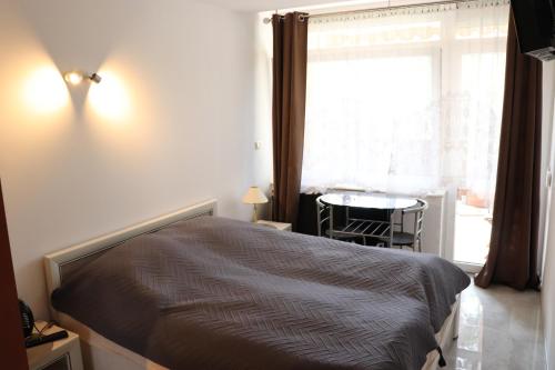 Apartment - Ground Floor photo 2