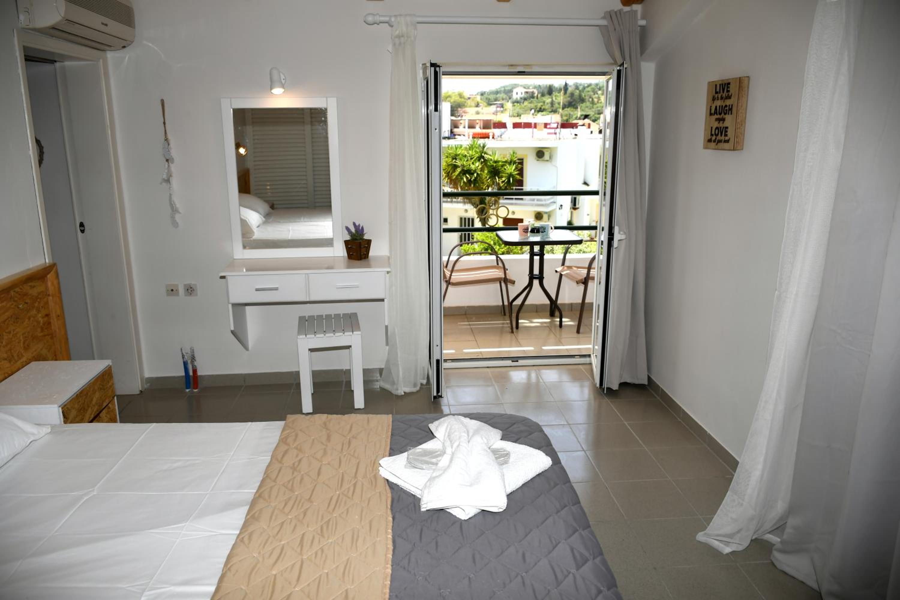 Two-Bedroom Apartment photo 3