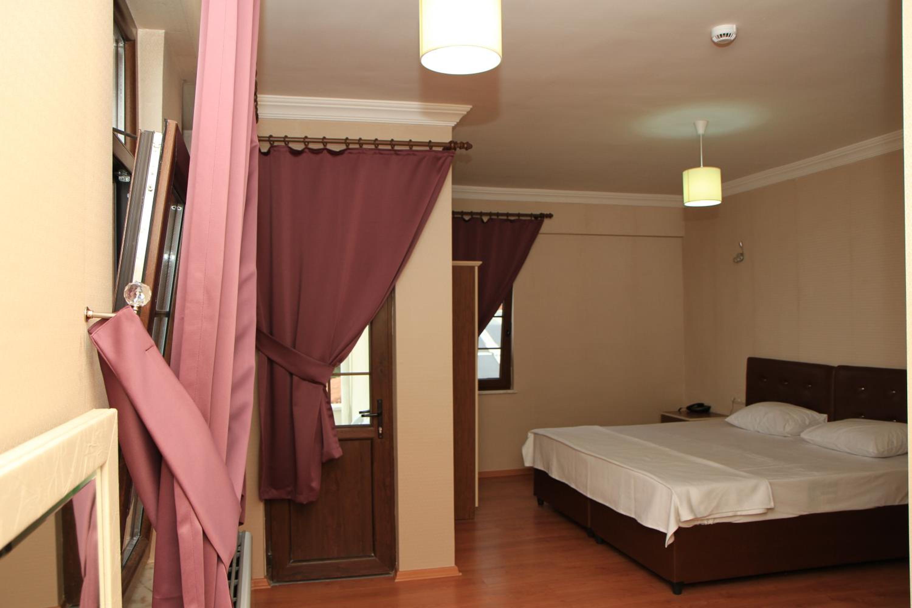 Standard Single Room photo 2