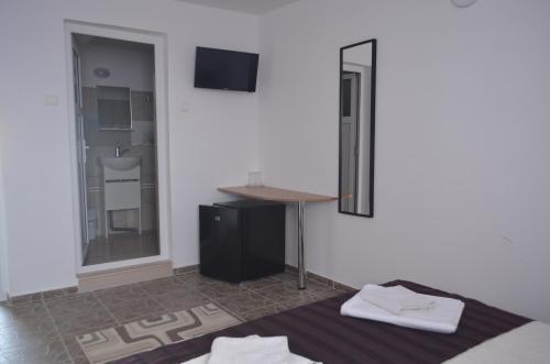 Superior Double Room - Photo 6