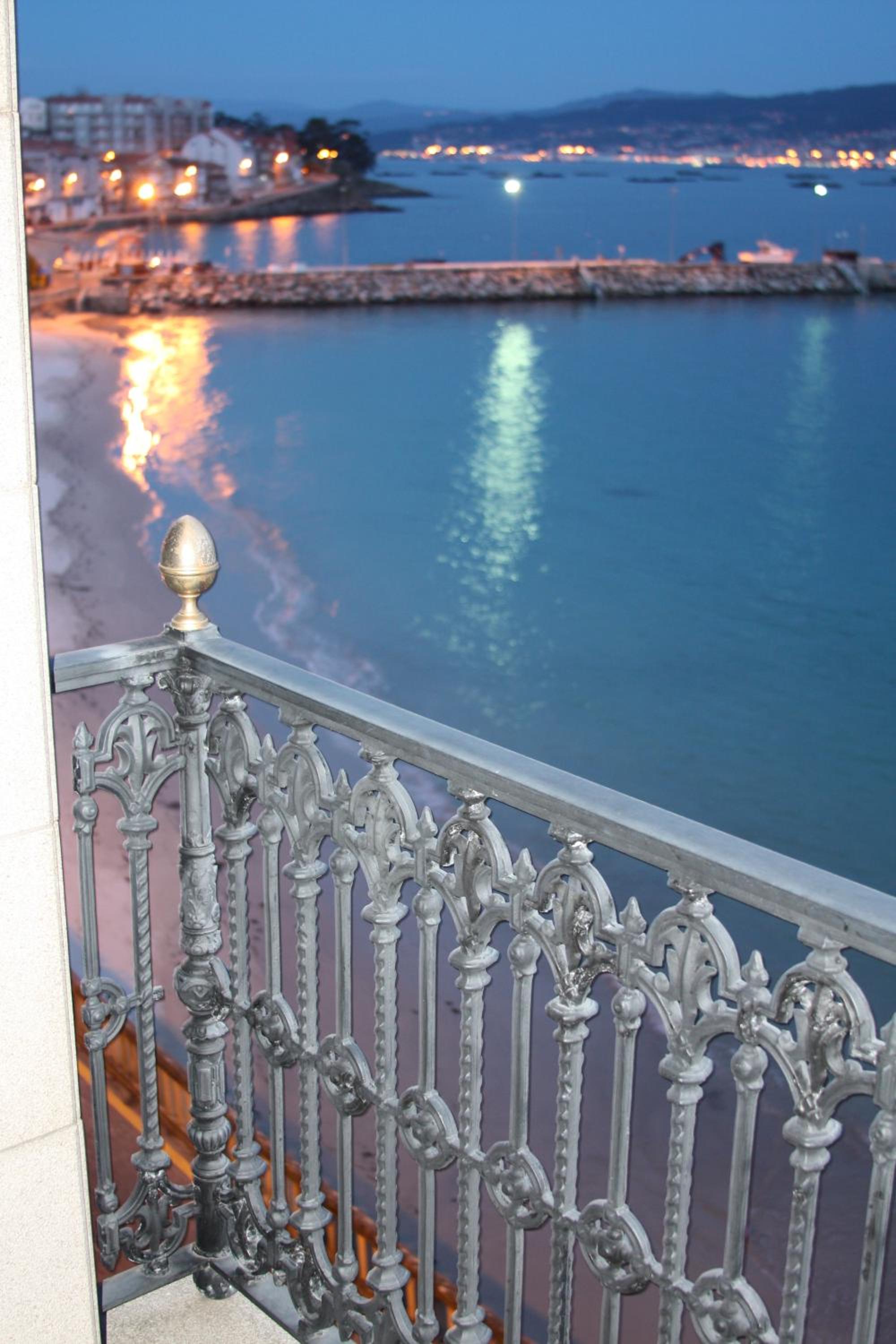 Apartment with Sea View photo 3